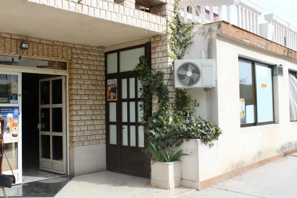 Zdenka Studio Split Exterior photo
